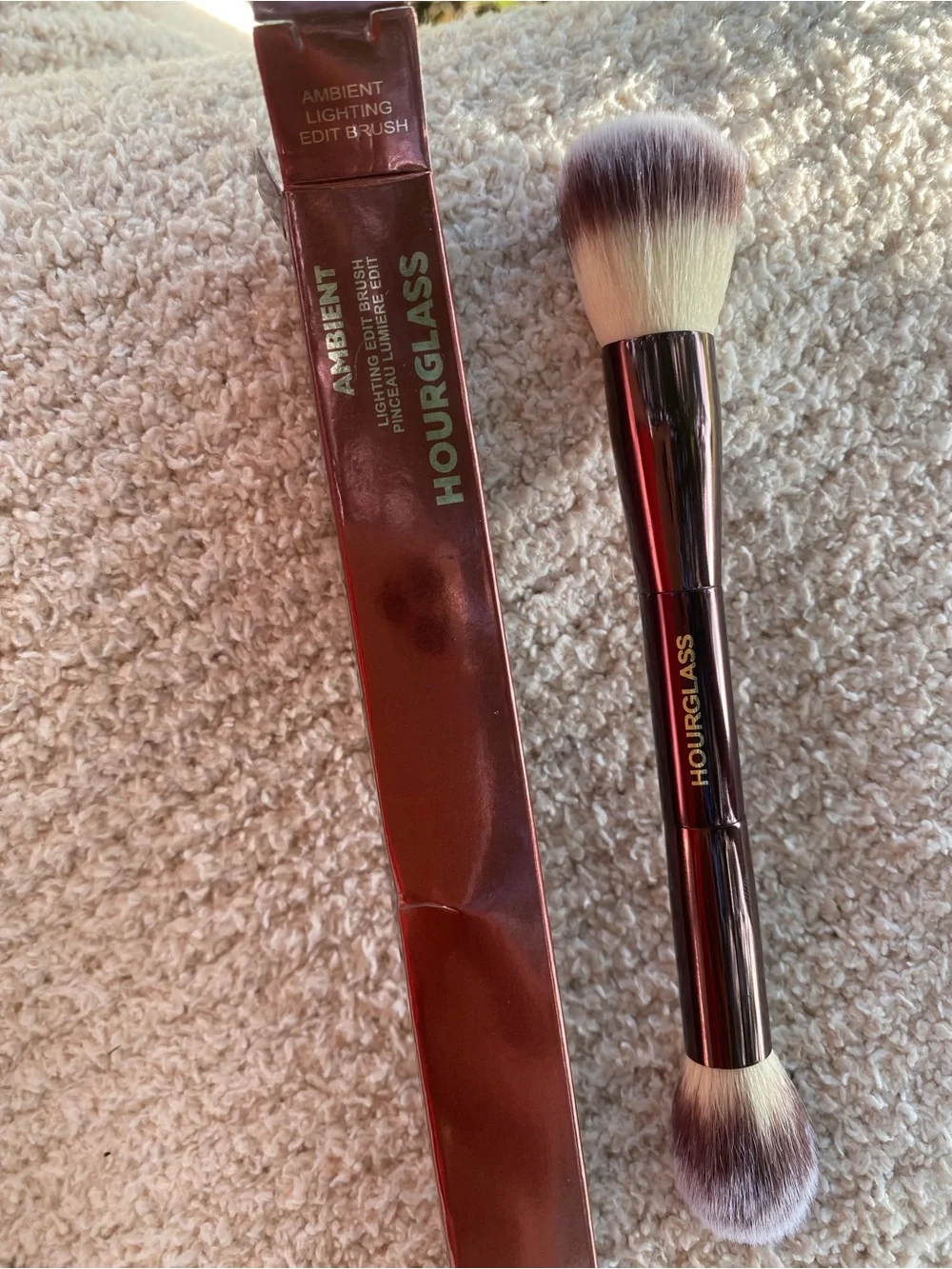 Hourglass Dual-Ended Powder Brush in Copper and White-Tip Bristles